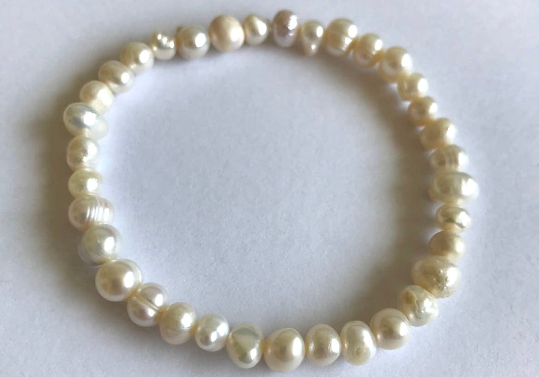 Pearl Gemstone Bracelet