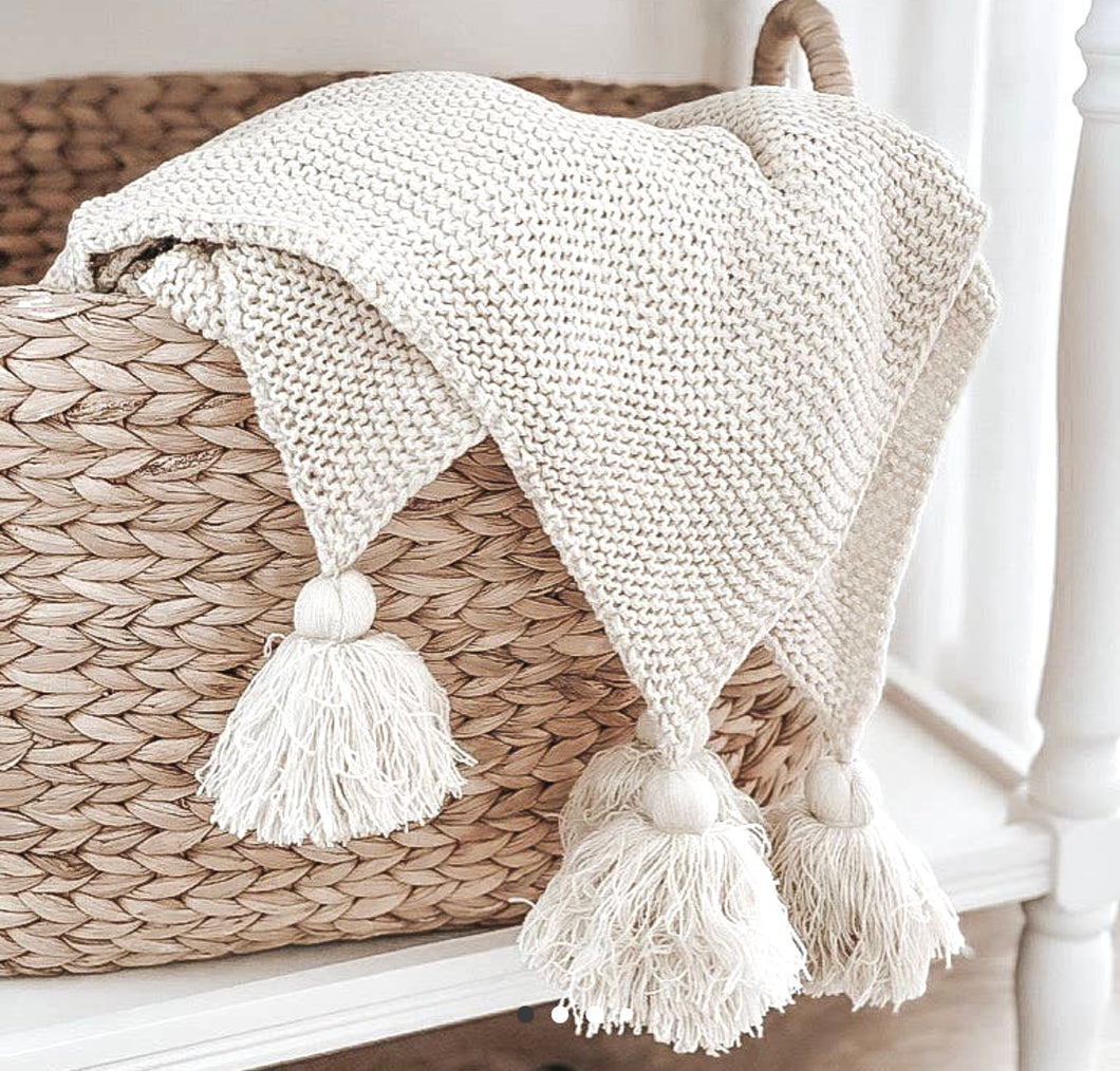 Knit Throw with Tassels